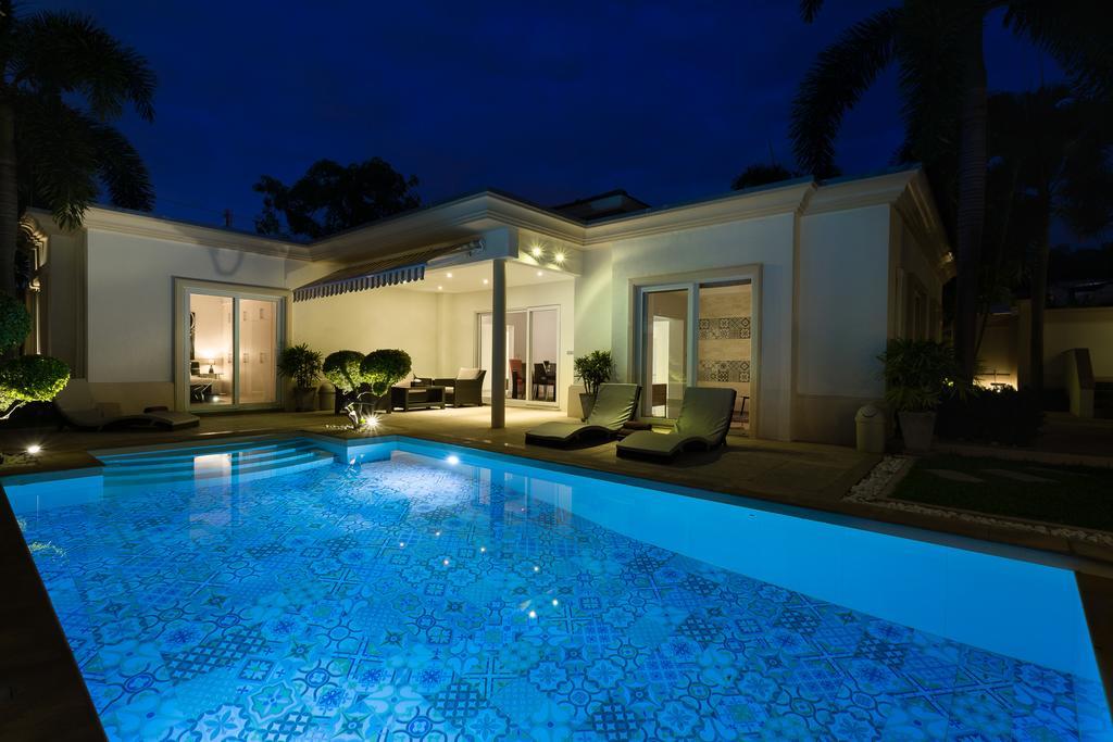 Luxury Pool Villa 3Br 6-8 Persons (Adults Only) Pattaya Exterior foto
