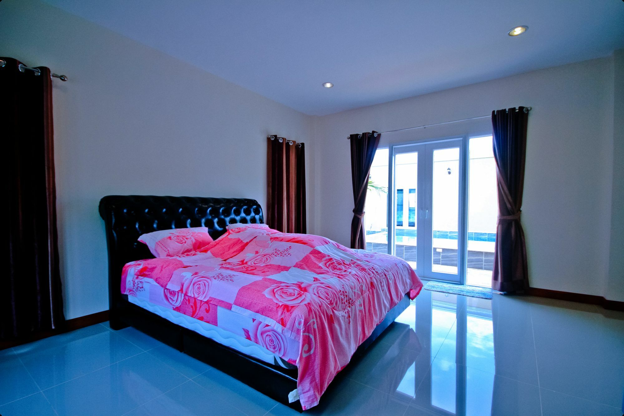 Luxury Pool Villa 3Br 6-8 Persons (Adults Only) Pattaya Exterior foto